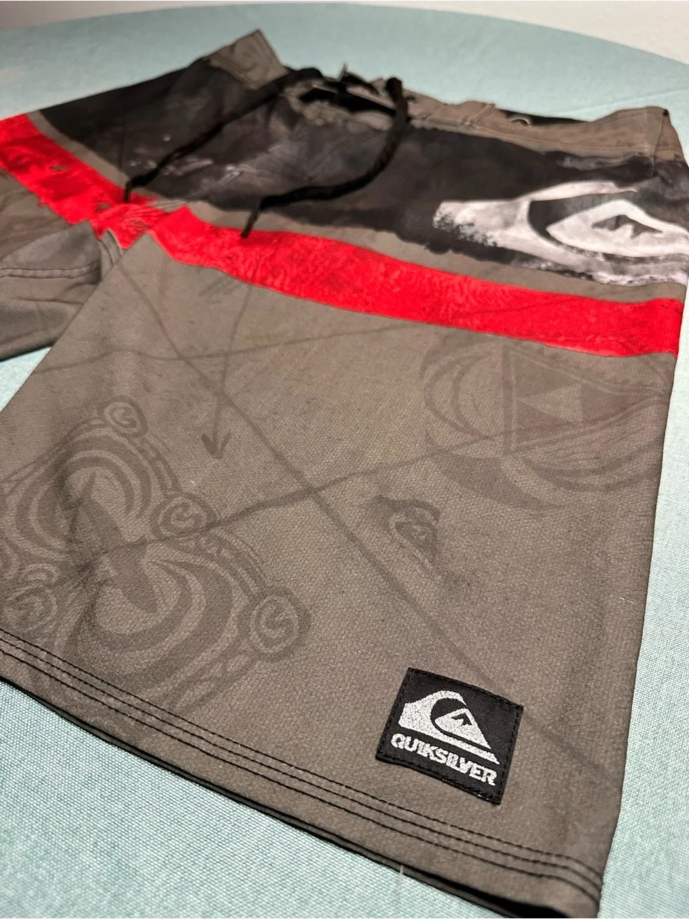 Quiksilver stylish boardshorts